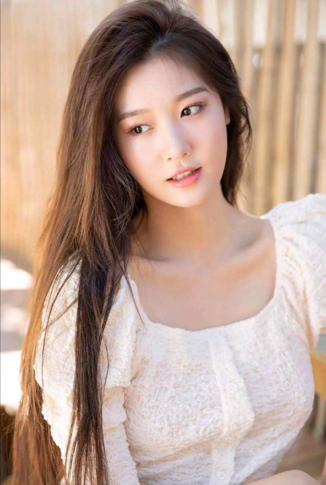 分享一个非常漂亮的妹妹